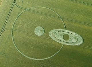 aerial of East Kennett