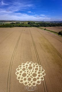 aerial of Mere