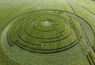 aerial of Barbury Castle from tt