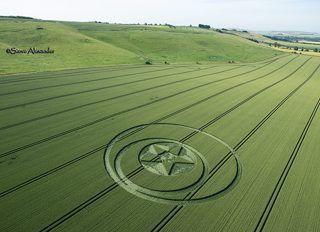 aerial of Broad Hinton from tt