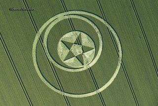 aerial of Broad Hinton from tt