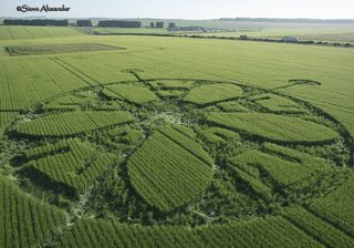 aerial of Winterbourne Stoke from tt