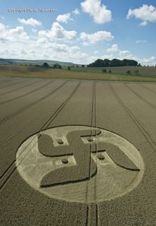 aerial of Beckhamtpon from tt