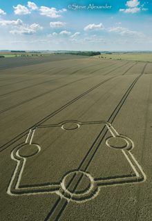 aerial of Stonehenge from tt