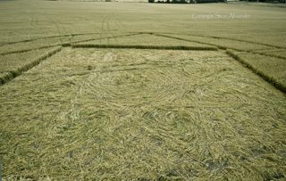 aerial of Etchilhampton from tt