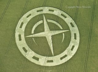 aerial of Stonehenge from tt