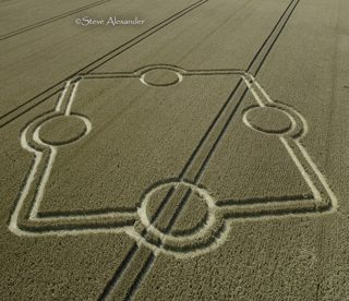 aerial of Stonehenge from tt