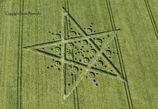 aerial of Broad Hinton from tt