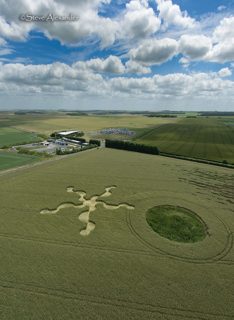 aerial of Stonehenge from tt