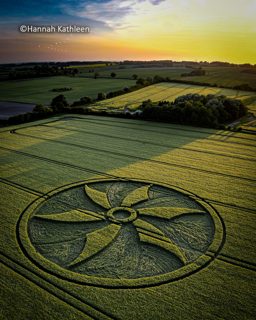aerial of Broad Hinton from tt