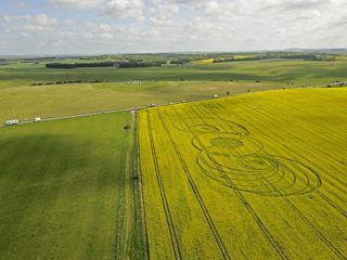 aerial of Stonehenge from tt