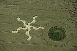 aerial of Stonehenge from tt