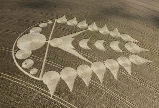 aerial of Ogbourne St Andrew from tt
