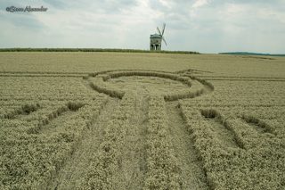 aerial of Harbury from tt