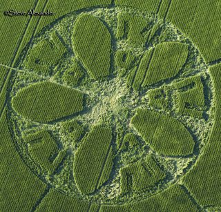aerial of Winterbourne Stoke from tt