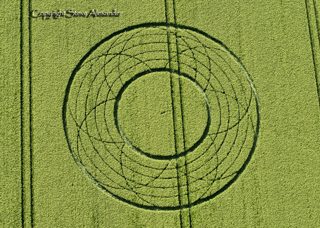 aerial of Broad Hinton from tt