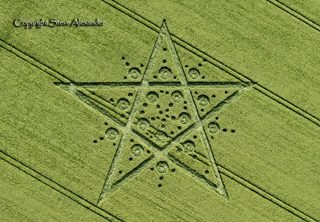 aerial of Broad Hinton from tt